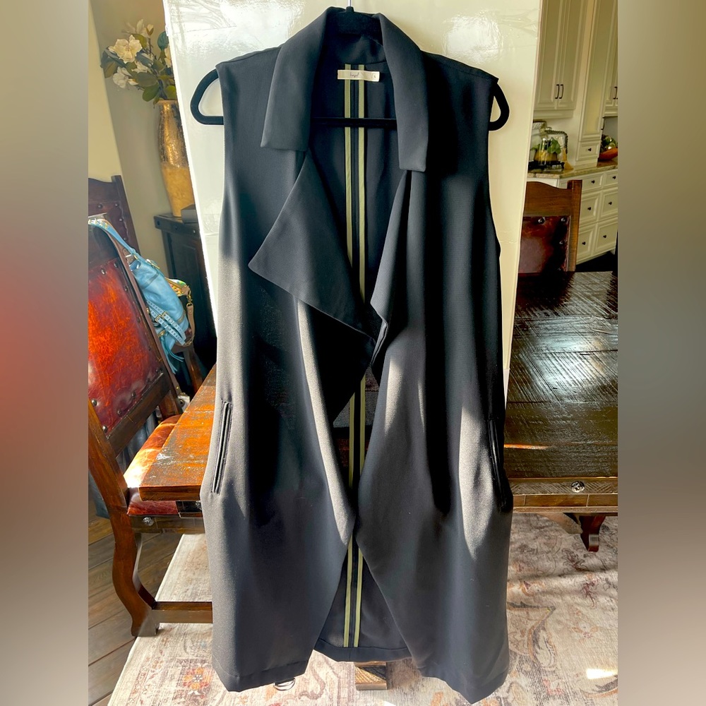 Hazel black 3/4 LENGHTH vest